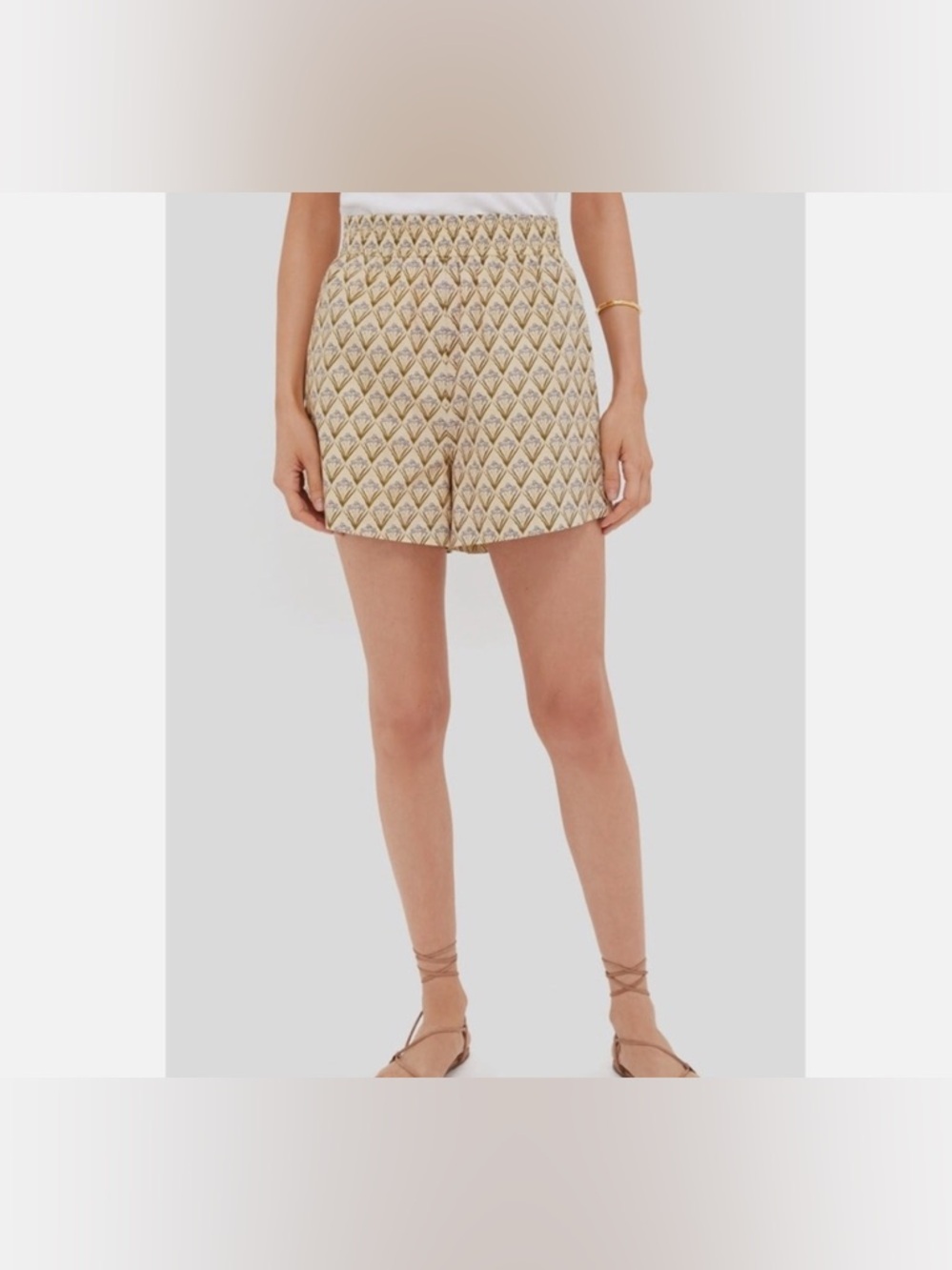 Hyacinth House Beige Trellis Floral Jasmine Shorts Tuckernuck